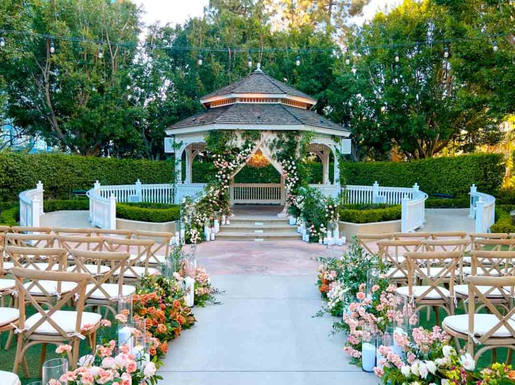 Picture of: Disneyland Weddings Showcase Recap – This Fairy Tale Life